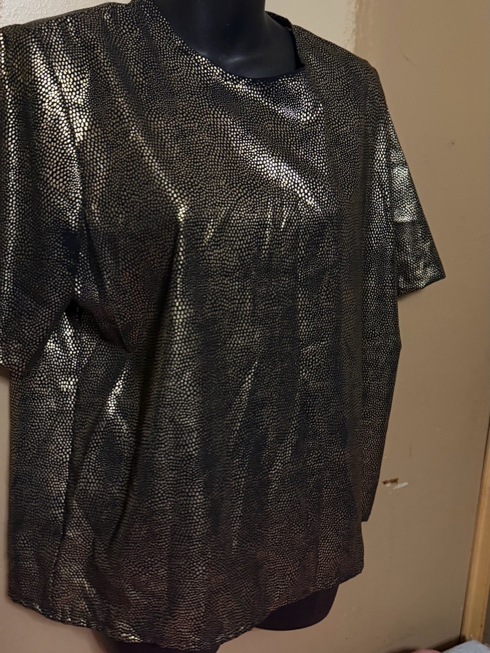 Metallic Black and Gold Short Sleeve Drop-Shoulder Top
